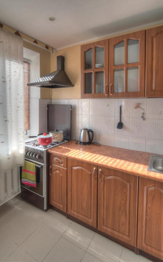 Квартира По Улице Федорова 1 كييف المظهر الخارجي الصورة